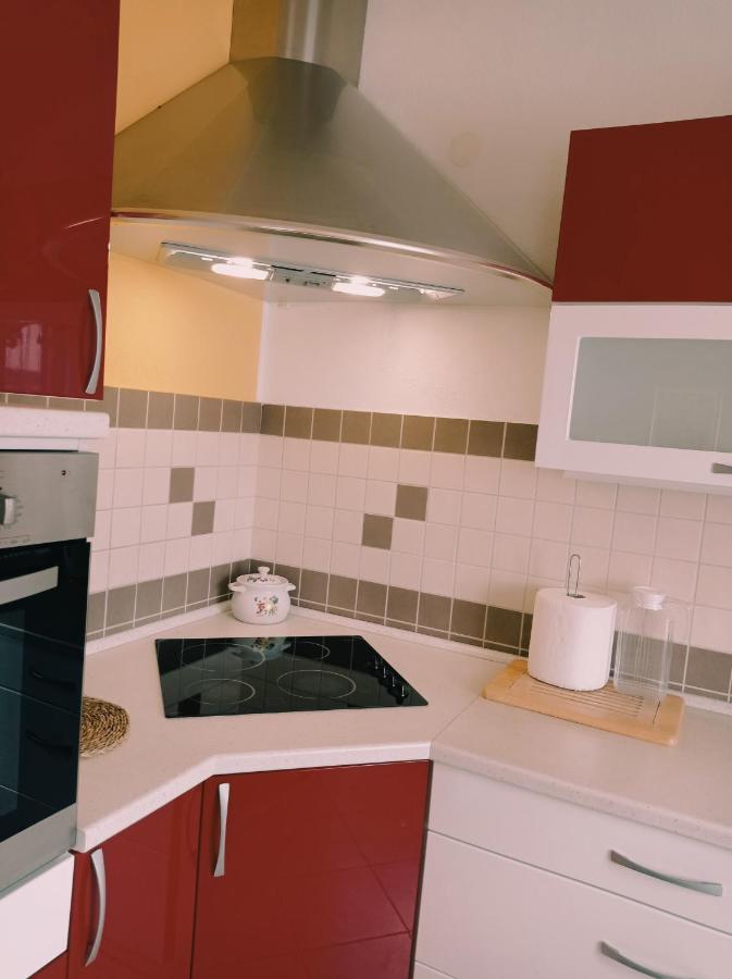 Apartment Silvija Vinišće Kültér fotó