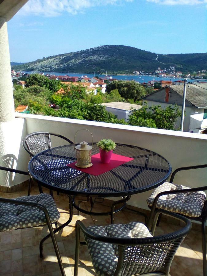 Apartment Silvija Vinišće Kültér fotó